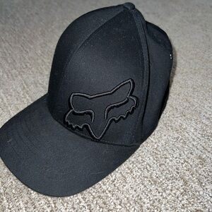 Black fox riding hat one size